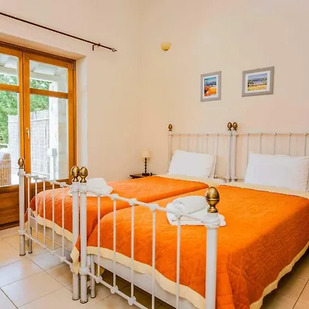 Delfini Villa Itháki
